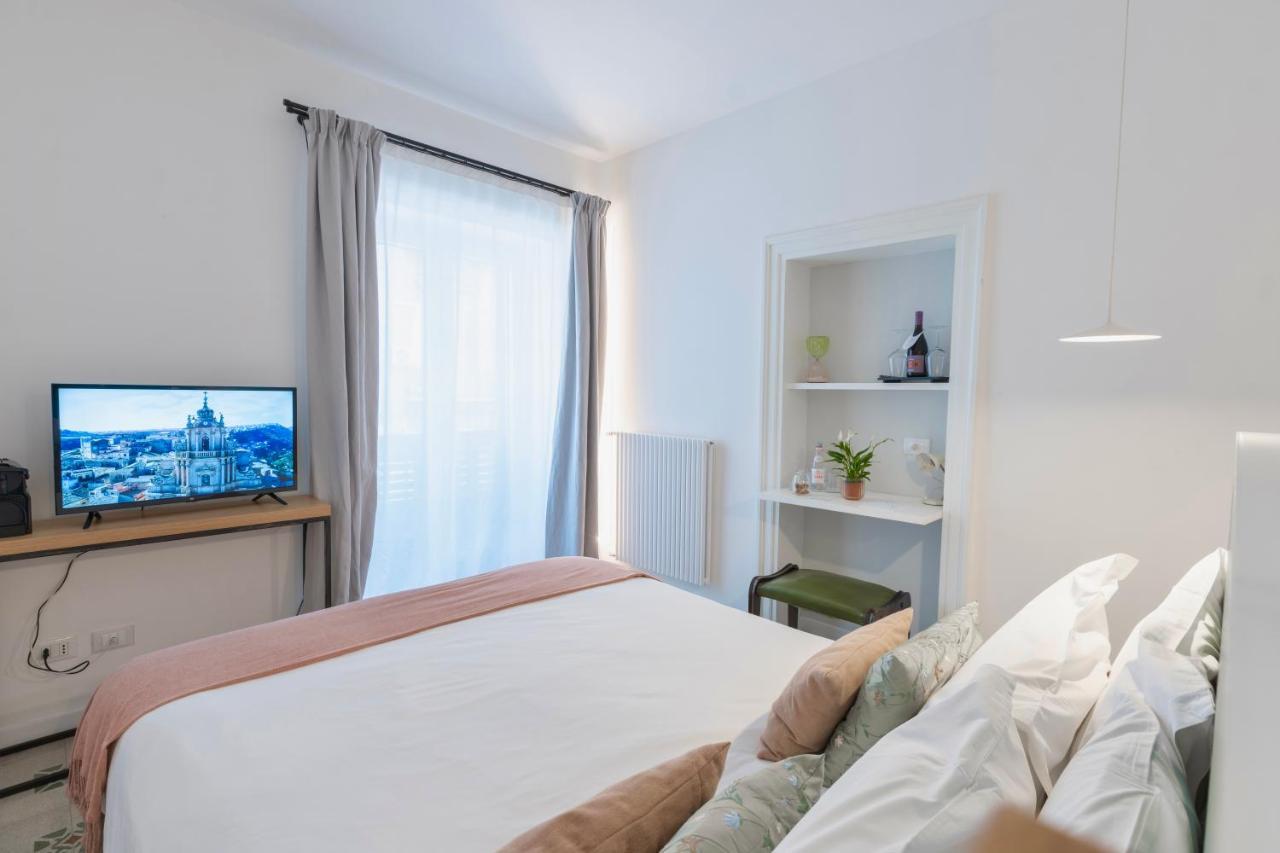 Arche Design Rooms And Suites Palermo Eksteriør bilde