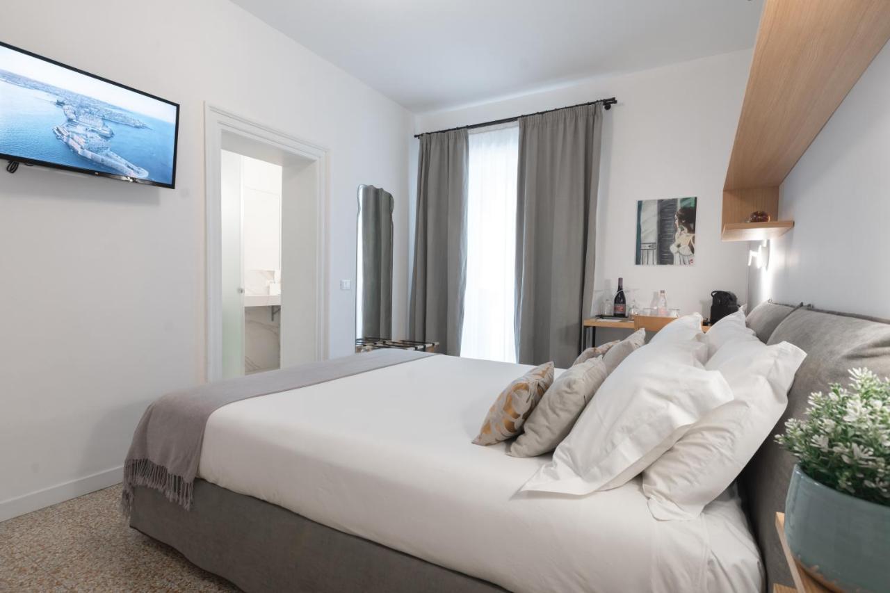 Arche Design Rooms And Suites Palermo Eksteriør bilde